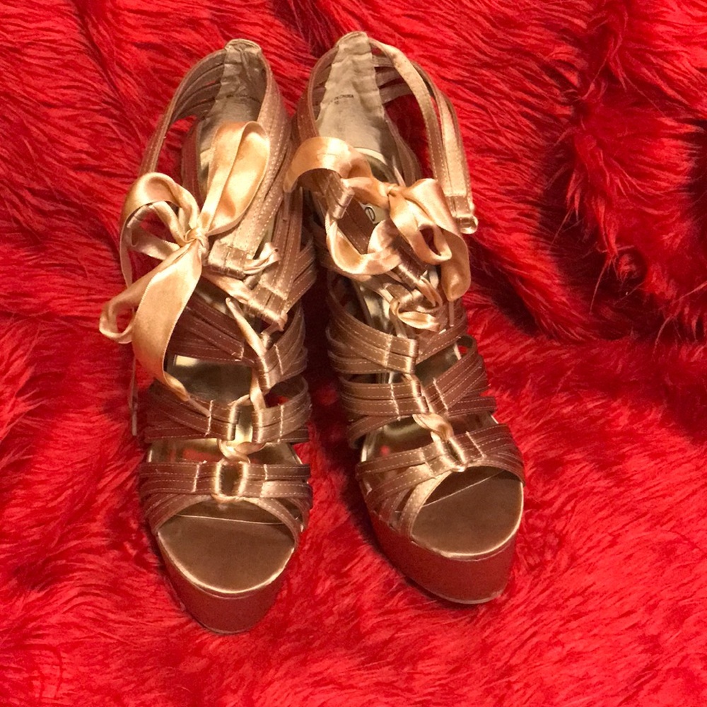 Bebe Never Worn Platform Heel with Shiny Stones